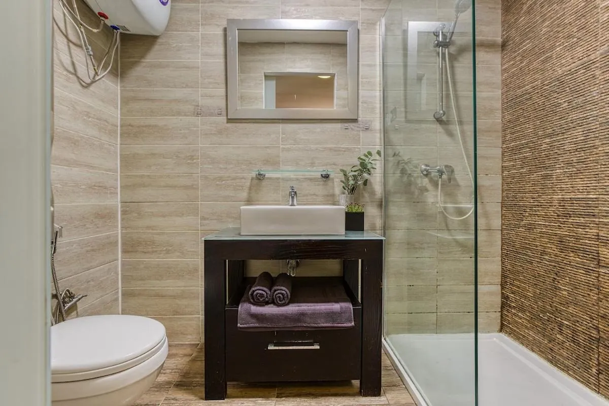 Stylish 1Bedroom Studio In The Heart Of St Julians 404 Saint Julian's Apartment
