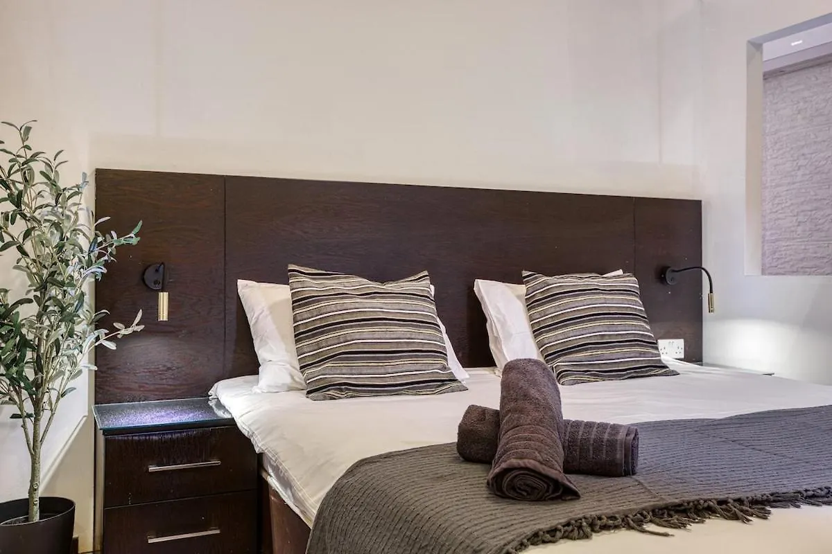 Apartment Stylish 1Bedroom Studio In The Heart Of St Julians 404 Saint Julian's